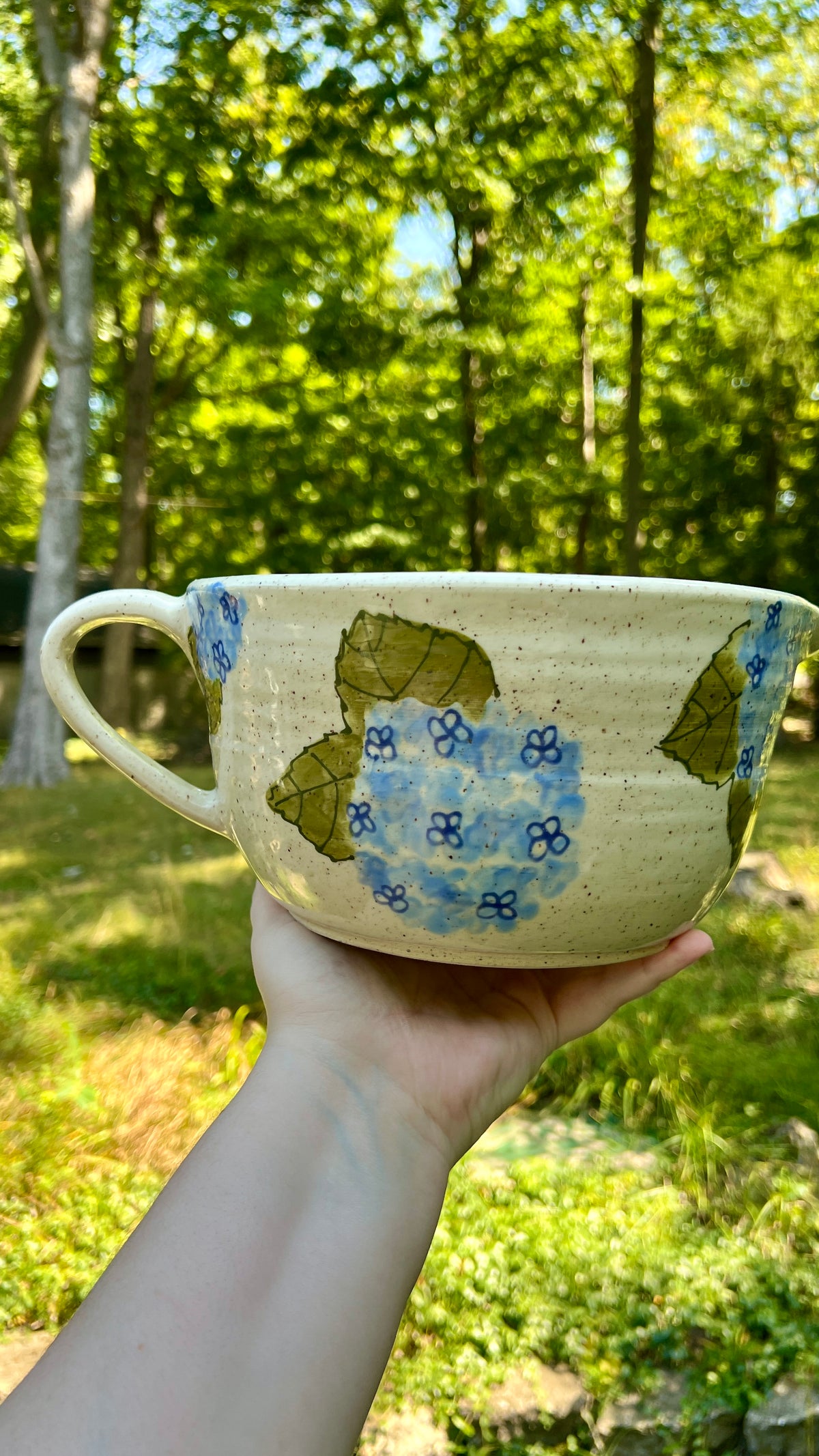 Hydrangea Mixing Bowl