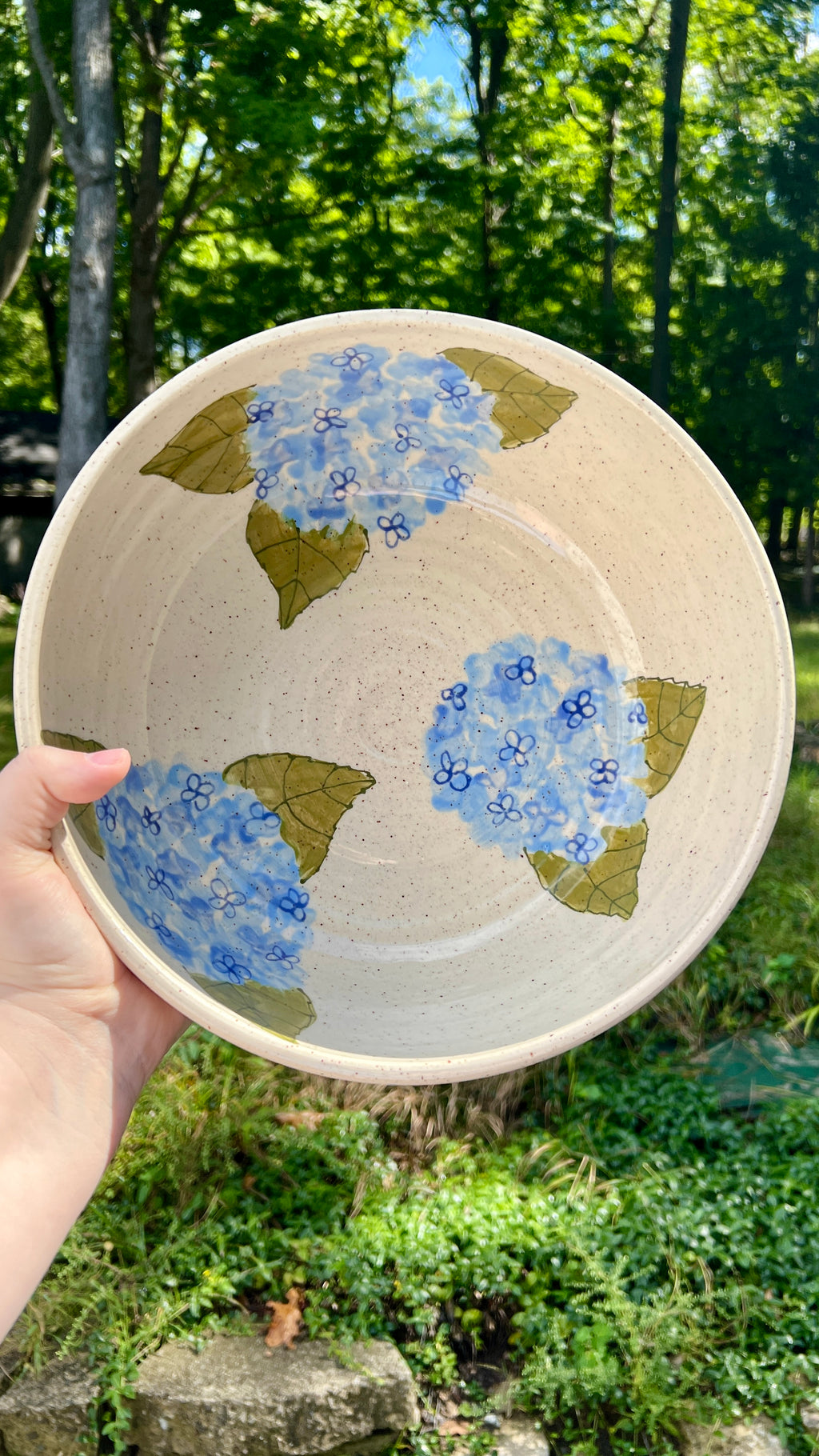 Hydrangea Serving Bowl