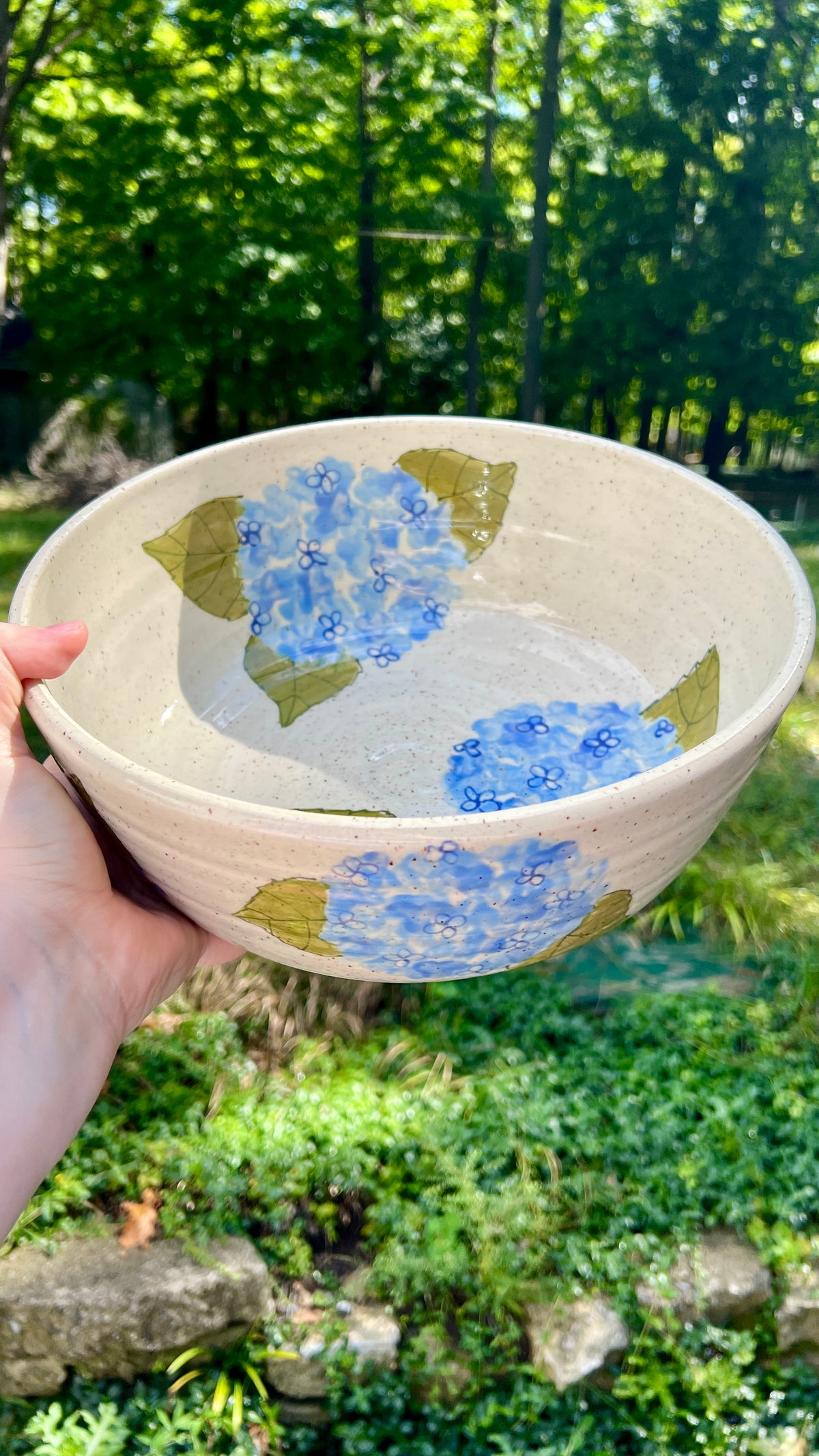Hydrangea Serving Bowl